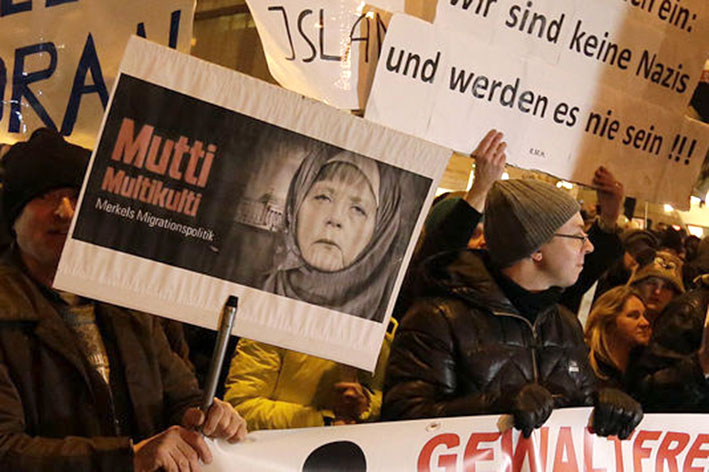 Allemagne. Manifestation du mouvement PEGIDA contre les immigrés. 2016 - © Le Monde